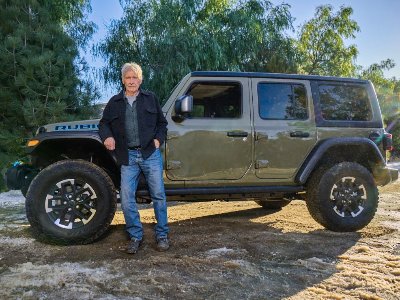 JEEP® BRAND REVEALS BIG GAME TWO-MINUTE FILM STARRING HARRISON FORD