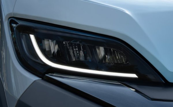 Close up of the Boxer headlights