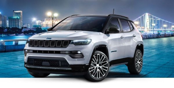 Jeep compass 4xe in white